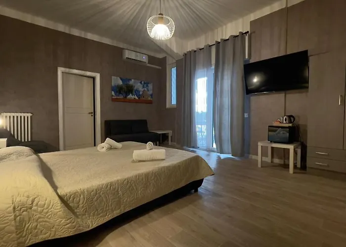 Cconforthotels R&B Gary House